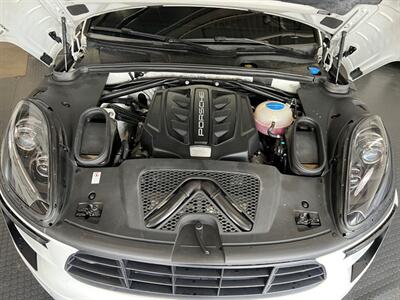 2017 Porsche Macan GTS   - Photo 15 - Grand Rapids, MI 49548