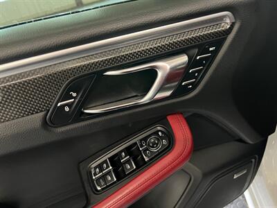 2017 Porsche Macan GTS   - Photo 37 - Grand Rapids, MI 49548