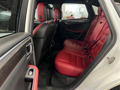 2017 Porsche Macan GTS   - Photo 47 - Grand Rapids, MI 49548