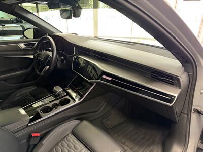2021 Audi RS 6 Avant 4.0T quattro Avant   - Photo 53 - Grand Rapids, MI 49548