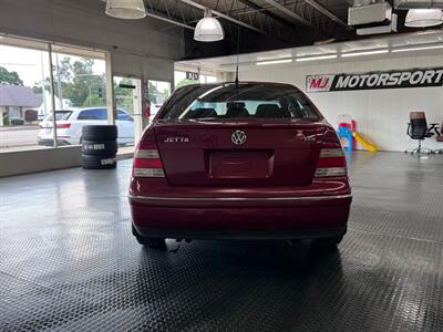 2005 Volkswagen Jetta GLS TDI   - Photo 9 - Grand Rapids, MI 49548