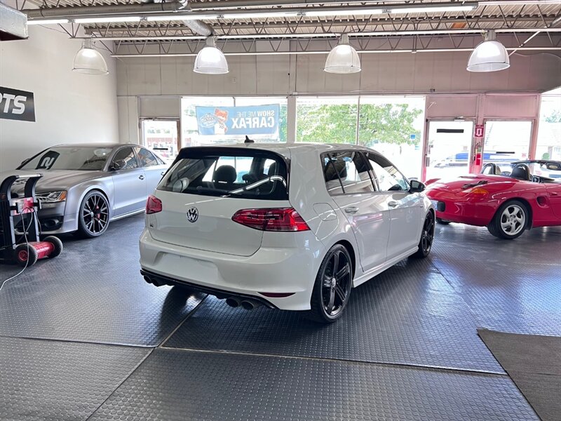 2016 Volkswagen Golf R 4Motion photo 6