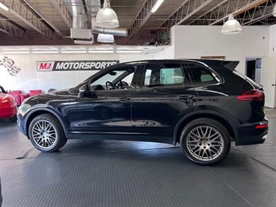 2016 Porsche Cayenne   - Photo 5 - Grand Rapids, MI 49548