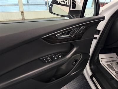 2021 Audi Q7 quattro Premium Plus 55 T   - Photo 19 - Grand Rapids, MI 49548