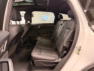 2021 Audi Q7 quattro Premium Plus 55 T   - Photo 49 - Grand Rapids, MI 49548