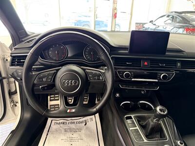 2018 Audi A4 2.0T quattro Premium Plus - Photo 18 - Grand Rapids, MI 49548