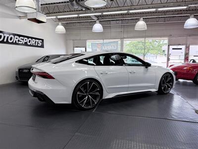 2021 Audi RS 7 4.0T quattro   - Photo 10 - Grand Rapids, MI 49548