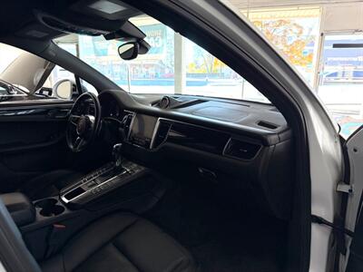 2017 Porsche Macan S - Photo 37 - Grand Rapids, MI 49548