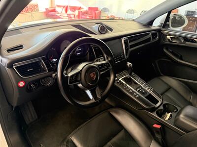 2017 Porsche Macan S - Photo 16 - Grand Rapids, MI 49548