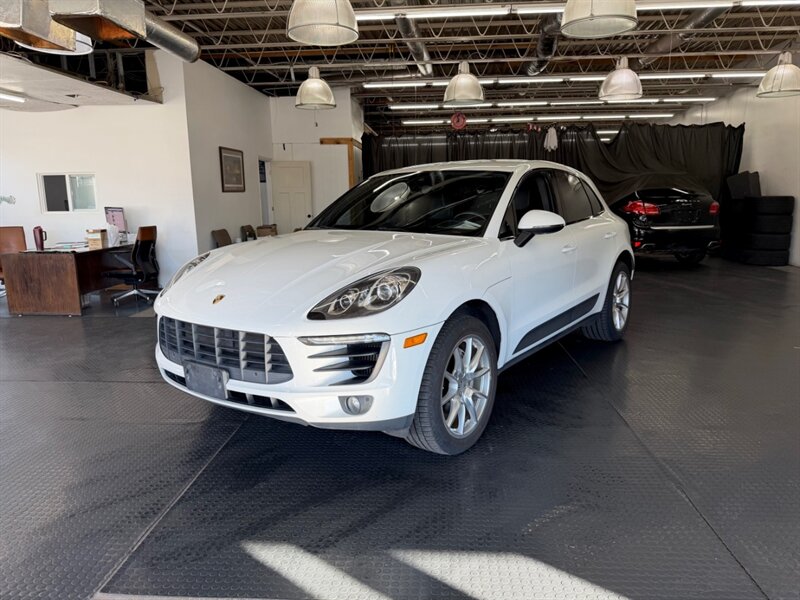 2017 Porsche Macan S photo 4