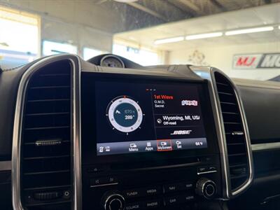 2018 Porsche Cayenne Turbo   - Photo 27 - Grand Rapids, MI 49548