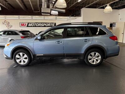 2012 Subaru Outback 2.5i Premium - Photo 6 - Grand Rapids, MI 49548