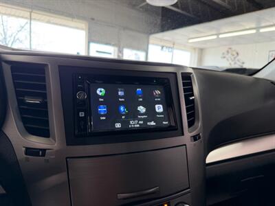 2012 Subaru Outback 2.5i Premium - Photo 24 - Grand Rapids, MI 49548