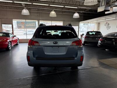 2012 Subaru Outback 2.5i Premium - Photo 9 - Grand Rapids, MI 49548