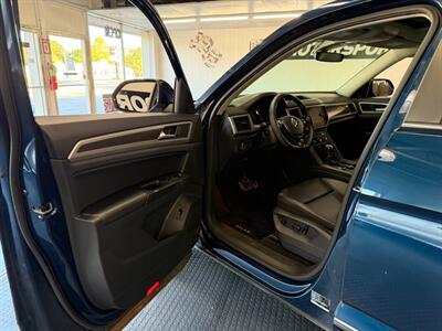 2019 Volkswagen Atlas V6 SE R-Line 4Motion   - Photo 16 - Grand Rapids, MI 49548