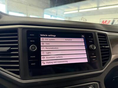 2019 Volkswagen Atlas V6 SE R-Line 4Motion   - Photo 26 - Grand Rapids, MI 49548