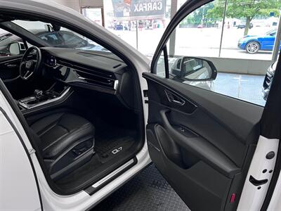 2020 Audi Q7 quattro Premium Plus 55 T   - Photo 34 - Grand Rapids, MI 49548