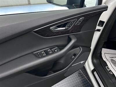 2020 Audi Q7 quattro Premium Plus 55 T   - Photo 15 - Grand Rapids, MI 49548