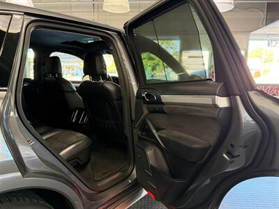 2013 Porsche Cayenne GTS   - Photo 50 - Grand Rapids, MI 49548