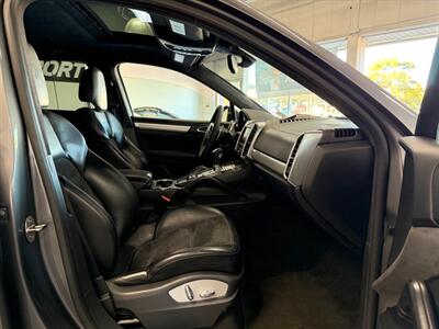 2013 Porsche Cayenne GTS   - Photo 47 - Grand Rapids, MI 49548