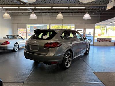 2013 Porsche Cayenne GTS   - Photo 18 - Grand Rapids, MI 49548