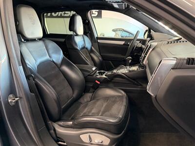2013 Porsche Cayenne GTS   - Photo 48 - Grand Rapids, MI 49548