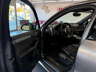 2013 Porsche Cayenne GTS   - Photo 23 - Grand Rapids, MI 49548