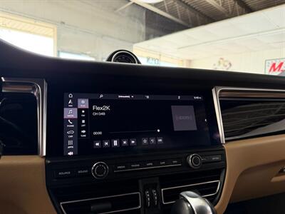2020 Porsche Macan   - Photo 23 - Grand Rapids, MI 49548