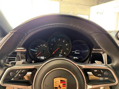 2020 Porsche Macan   - Photo 20 - Grand Rapids, MI 49548