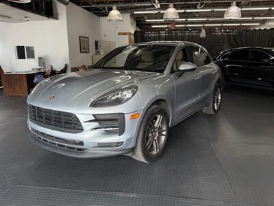 2020 Porsche Macan   - Photo 4 - Grand Rapids, MI 49548