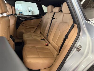 2020 Porsche Macan   - Photo 42 - Grand Rapids, MI 49548