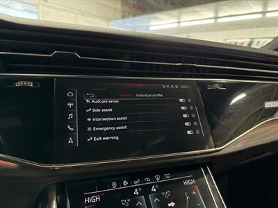 2020 Audi Q7 quattro Prestige 55 TFSI   - Photo 31 - Grand Rapids, MI 49548