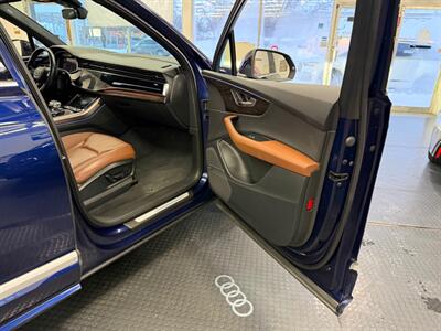 2020 Audi Q7 quattro Prestige 55 TFSI   - Photo 39 - Grand Rapids, MI 49548