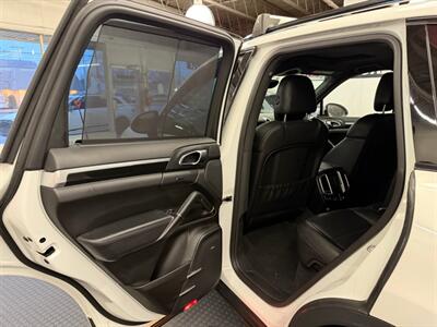 2014 Porsche Cayenne Diesel   - Photo 36 - Grand Rapids, MI 49548