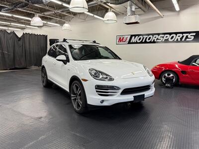 2014 Porsche Cayenne Diesel   - Photo 2 - Grand Rapids, MI 49548