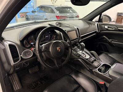 2014 Porsche Cayenne Diesel   - Photo 14 - Grand Rapids, MI 49548