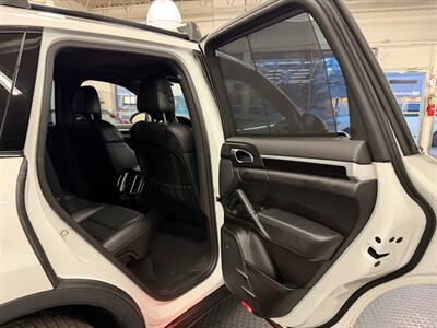 2014 Porsche Cayenne Diesel   - Photo 33 - Grand Rapids, MI 49548
