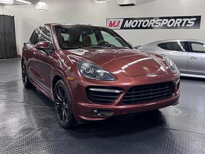 2013 Porsche Cayenne GTS  