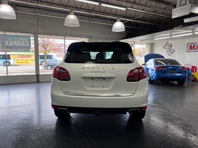 2013 Porsche Cayenne S   - Photo 6 - Grand Rapids, MI 49548