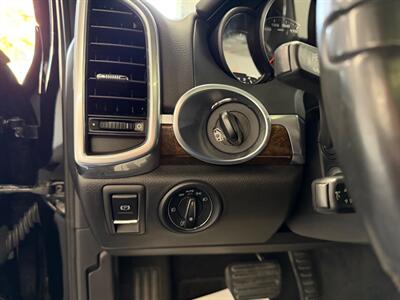 2013 Porsche Cayenne Diesel   - Photo 12 - Grand Rapids, MI 49548