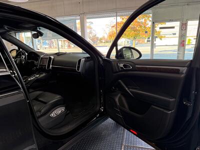 2013 Porsche Cayenne Diesel   - Photo 27 - Grand Rapids, MI 49548