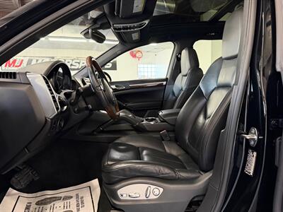 2013 Porsche Cayenne Diesel   - Photo 10 - Grand Rapids, MI 49548