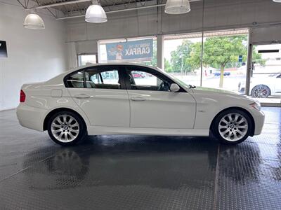 2006 BMW 3 Series 325xi   - Photo 13 - Grand Rapids, MI 49548