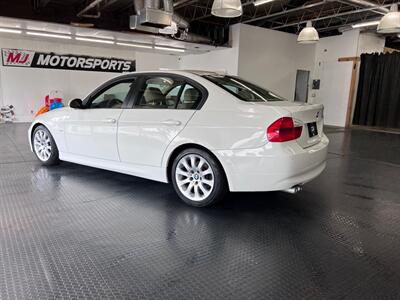 2006 BMW 3 Series 325xi   - Photo 8 - Grand Rapids, MI 49548