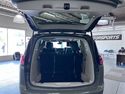 2022 Chrysler Pacifica Hybrid Touring L   - Photo 60 - Grand Rapids, MI 49548