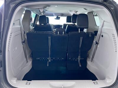 2022 Chrysler Pacifica Hybrid Touring L   - Photo 61 - Grand Rapids, MI 49548