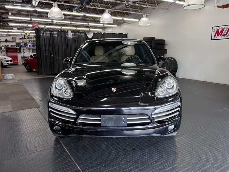 2014 Porsche Cayenne Platinum Edition Diesel photo 3