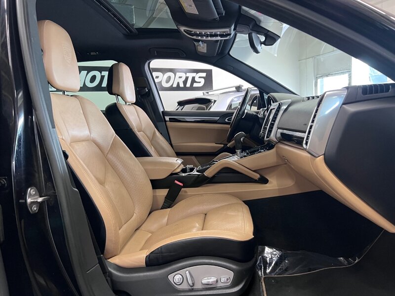 2014 Porsche Cayenne Platinum Edition Diesel photo 41