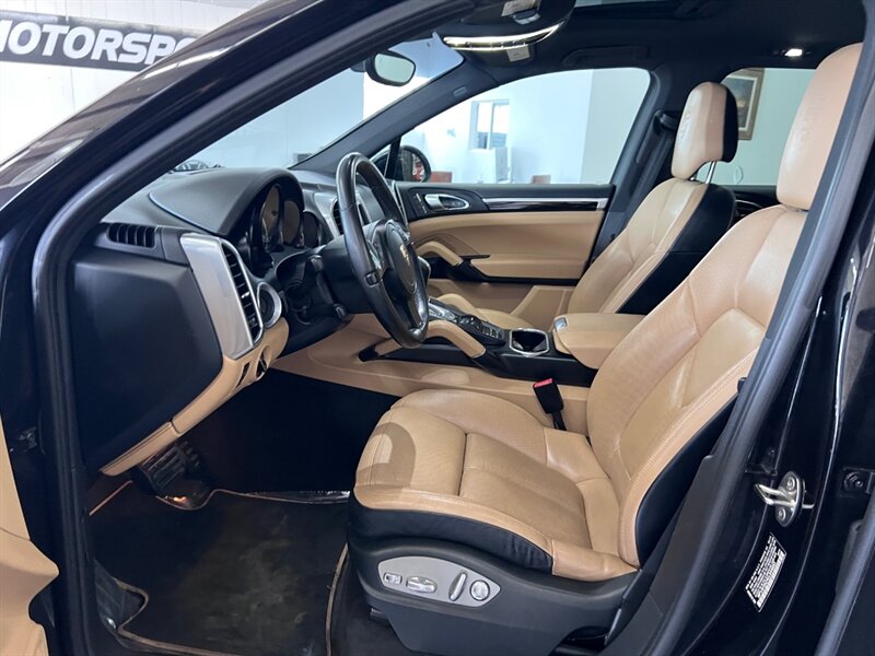 2014 Porsche Cayenne Platinum Edition Diesel photo 21