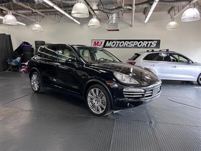 2014 Porsche Cayenne Platinum Diesel   - Photo 1 - Grand Rapids, MI 49548